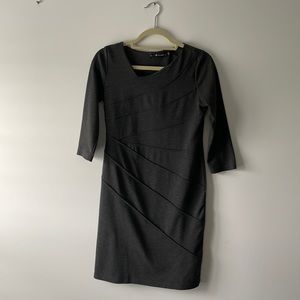 Grey 3/4 sleeve dress